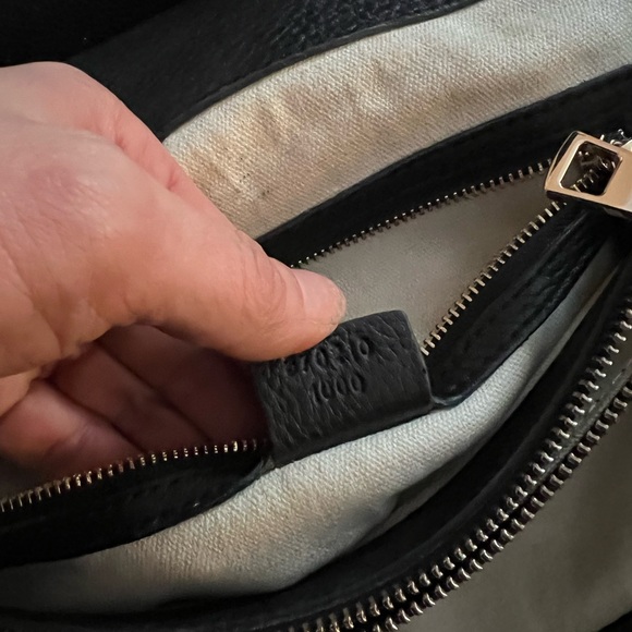 Authentic Gucci vintage bamboo handbag worth 3,000$ originally - Picture 5 of 6